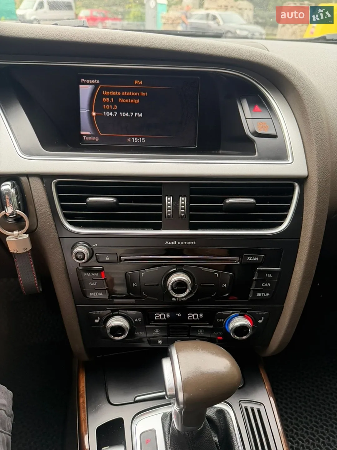 2015 Audi A4 - мініатюра 26
