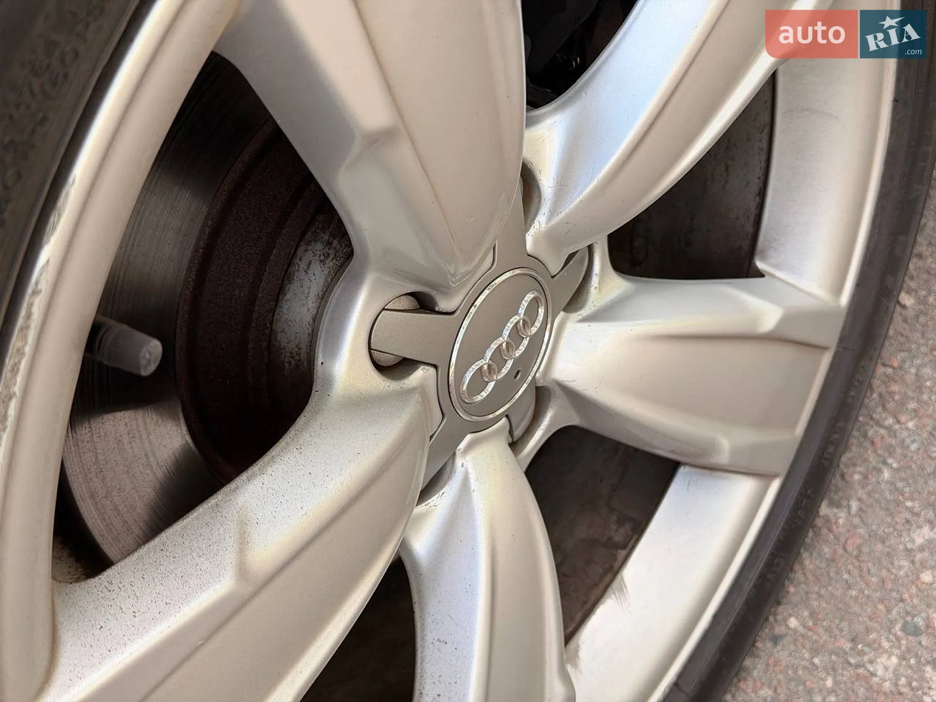 2013 Audi A4 - мініатюра 16