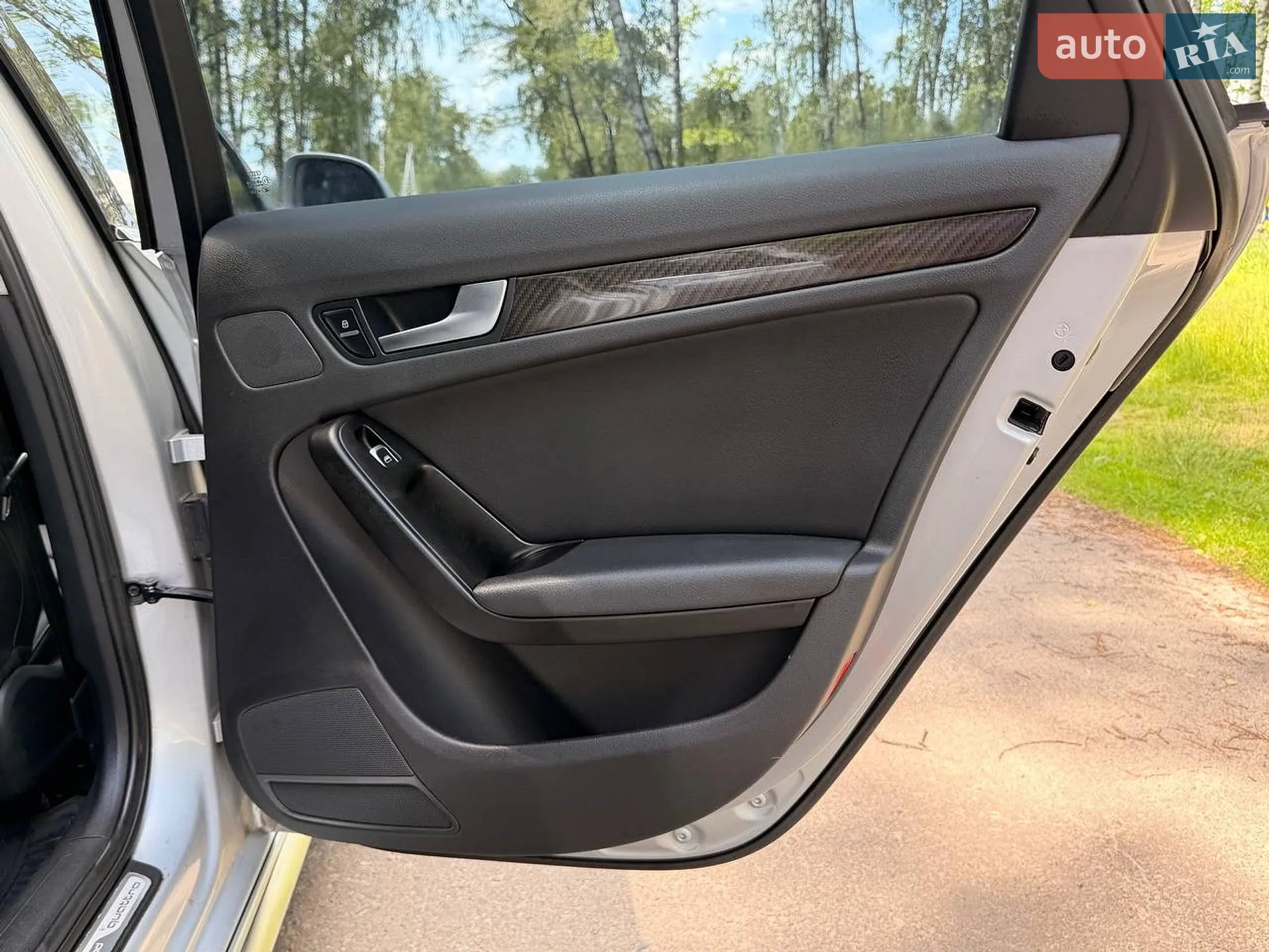 2013 Audi A4 - мініатюра 38