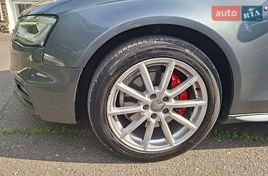 Седан Audi A4 2014 в Одесі
