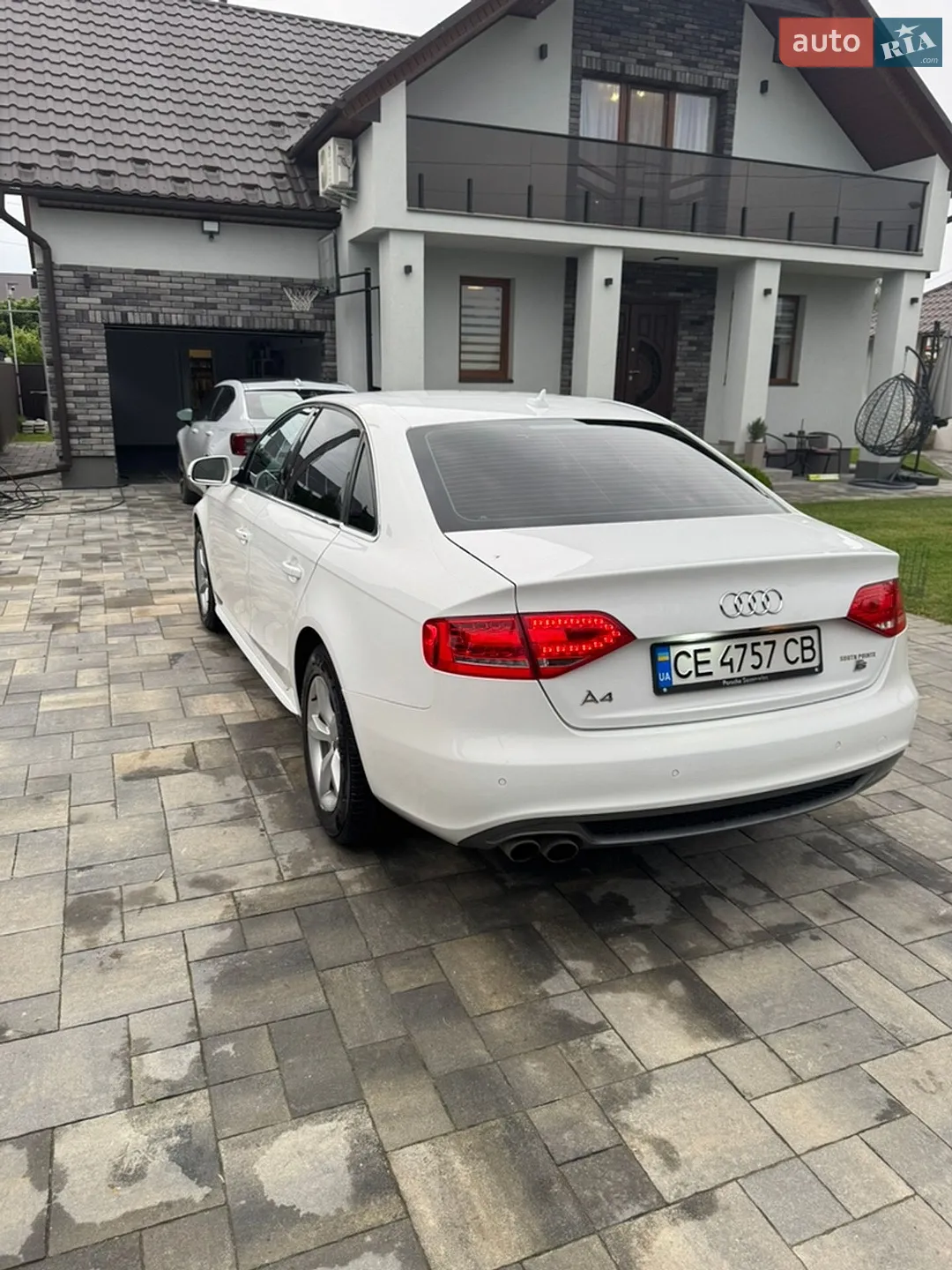 2011 Audi A4 - мініатюра 4