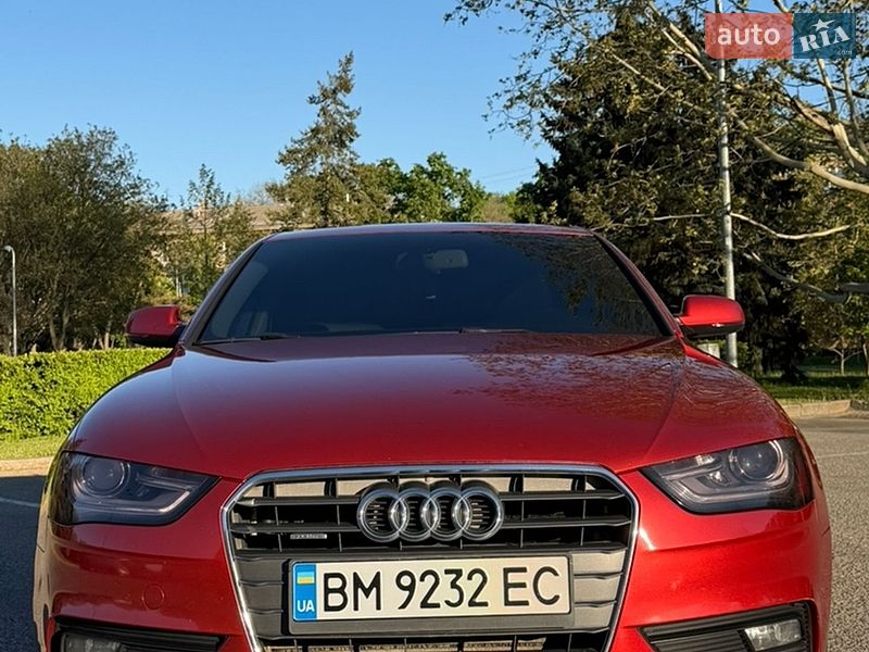 Седан Audi A4 2013 в Одесі