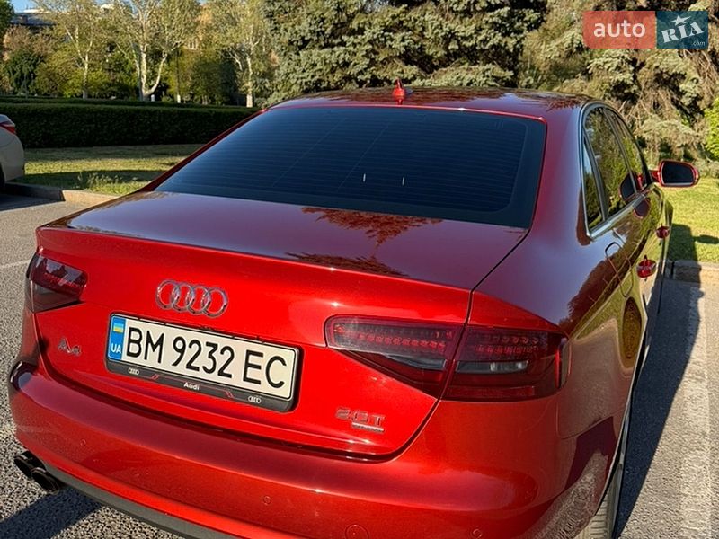 Седан Audi A4 2013 в Одесі
