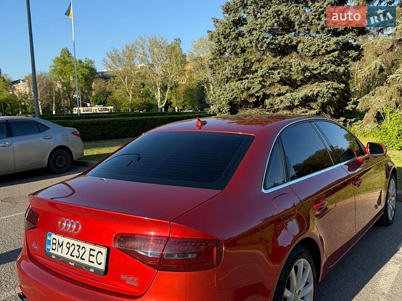 Седан Audi A4 2013 в Одесі
