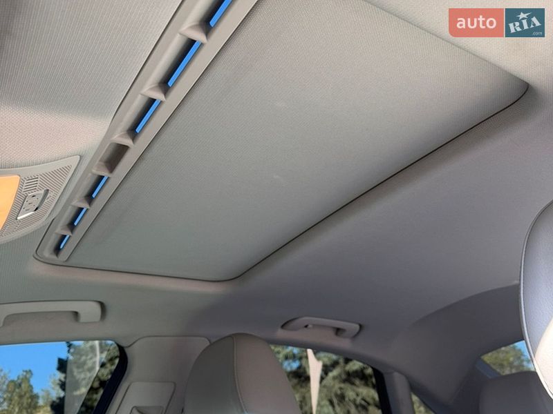 Седан Audi A4 2013 в Одесі