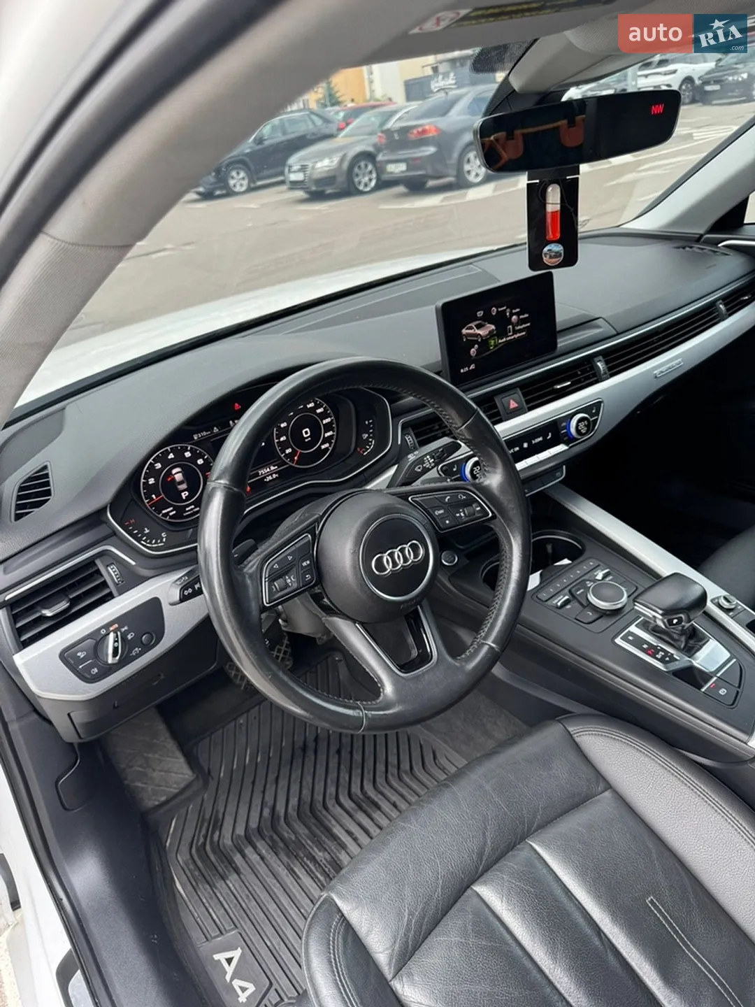 2016 Audi A4 - мініатюра 8