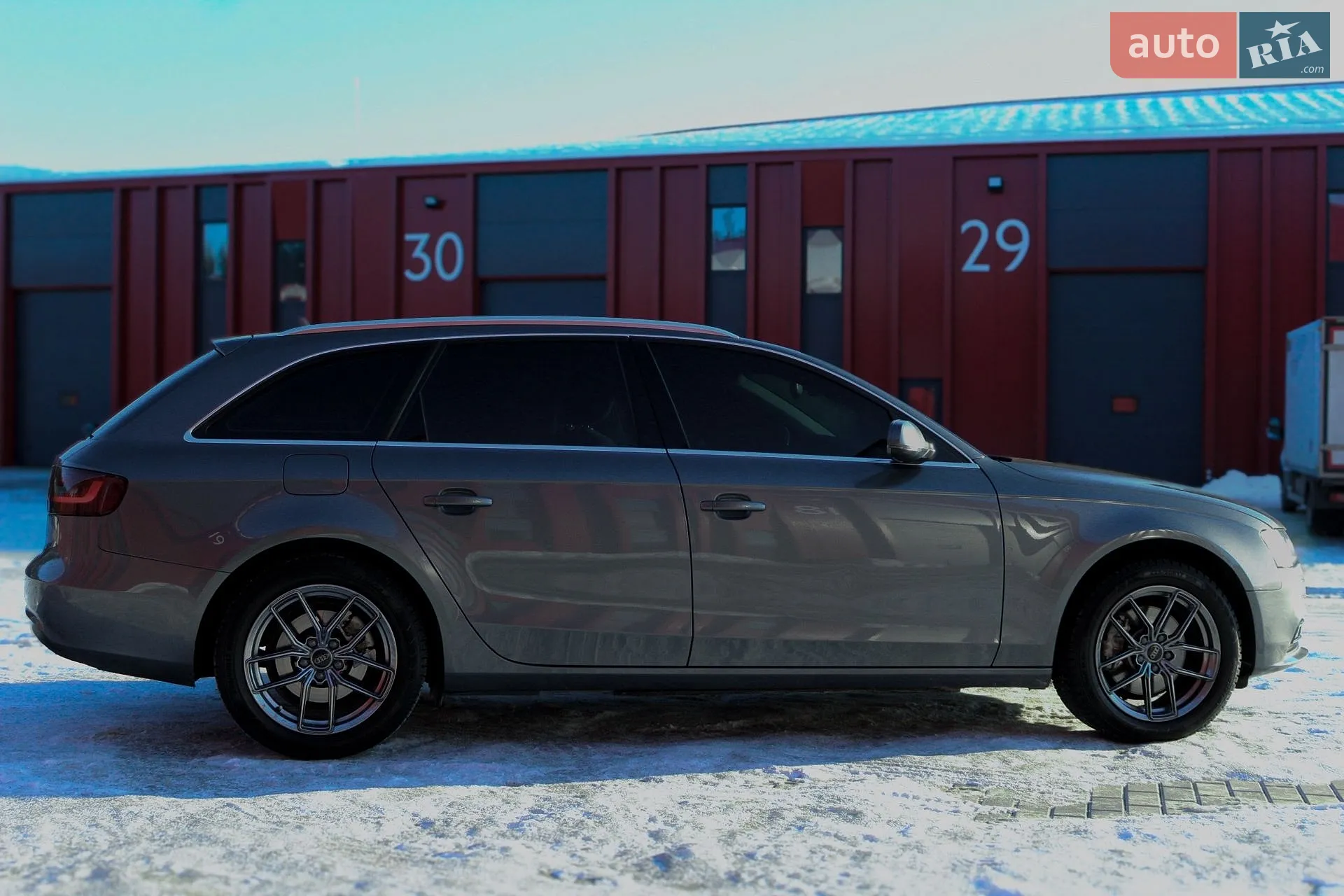 2012 Audi A4 - мініатюра 9
