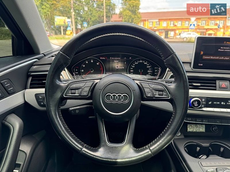Седан Audi A4 2016 в Сумах