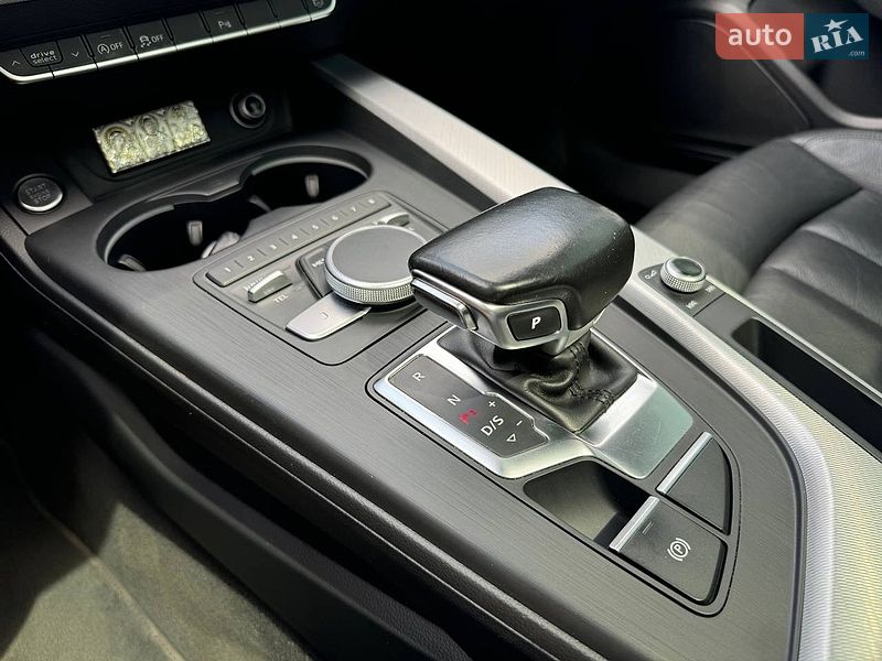 Седан Audi A4 2016 в Сумах