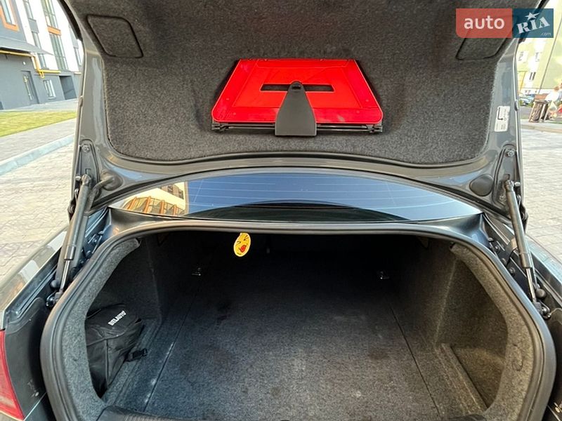 Седан Audi A4 2005 в Сокалі