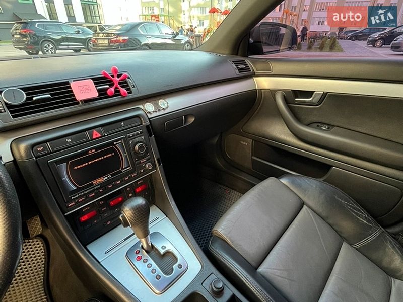 Седан Audi A4 2005 в Сокалі