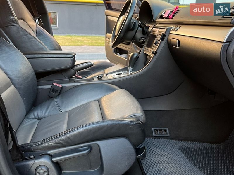 Седан Audi A4 2005 в Сокалі
