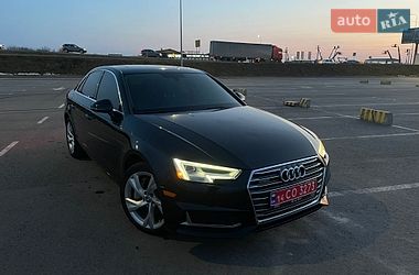 Седан Audi A4 2019 в Львові