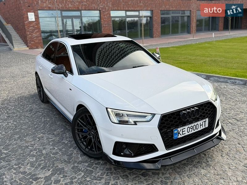 2019 Audi A4, VIN WAUENAF4XKA116324:plate — фото 1 (autoria)