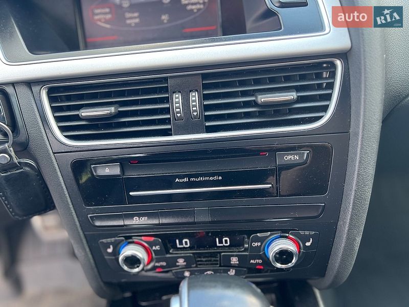 Седан Audi A4 2015 в Кременчуці