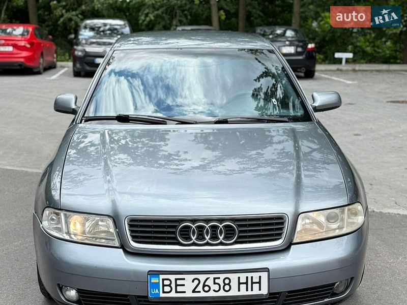 Седан Audi A4 1999 в Киеве