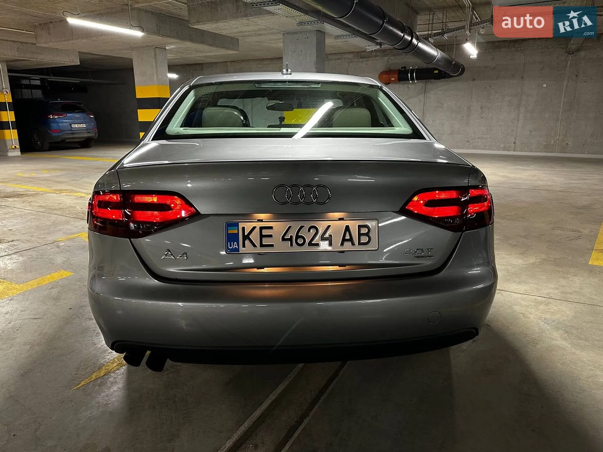 2010 Audi A4 - мініатюра 8
