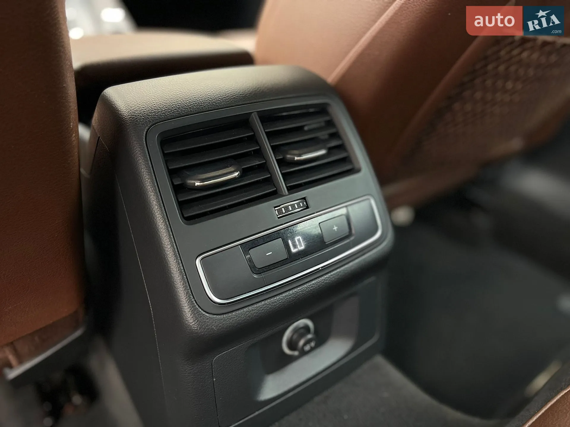2016 Audi A4 - мініатюра 60