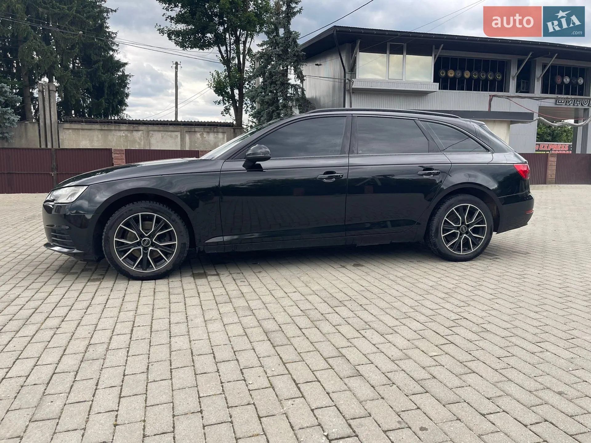 2016 Audi A4 - мініатюра 5