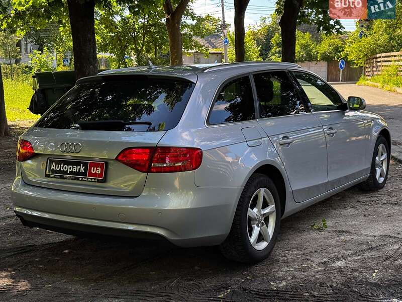 Универсал Audi A4 2014 в Киеве