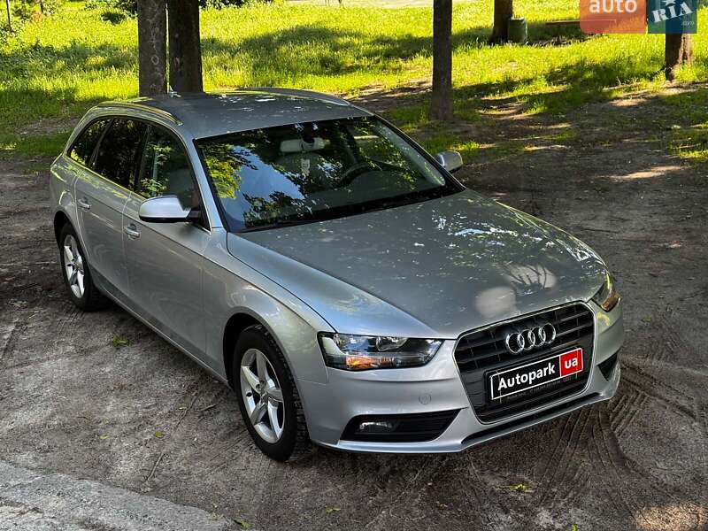 Универсал Audi A4 2014 в Киеве