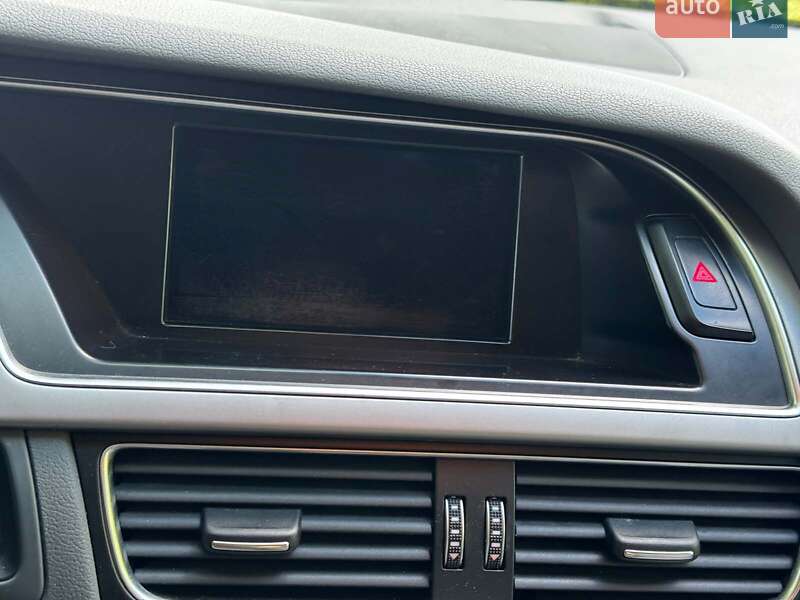 Универсал Audi A4 2014 в Киеве