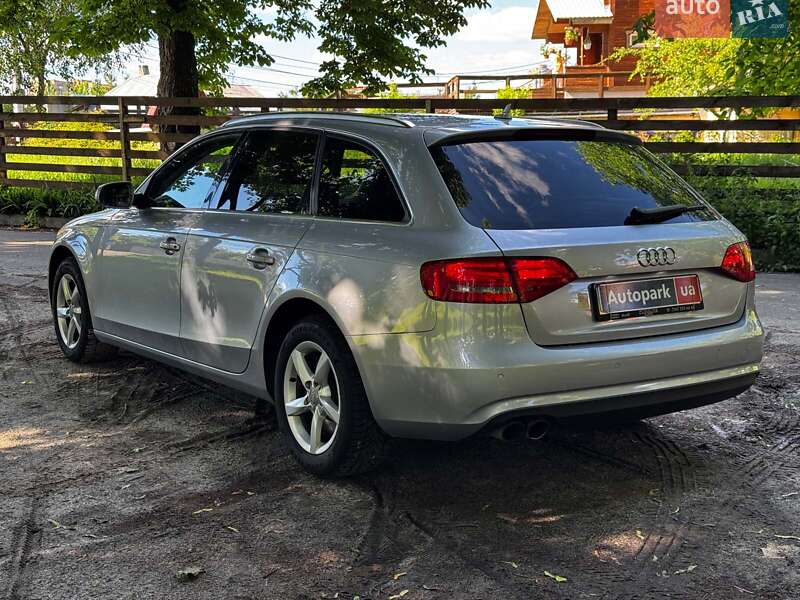 Универсал Audi A4 2014 в Киеве