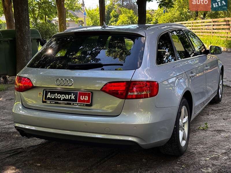 Универсал Audi A4 2014 в Киеве
