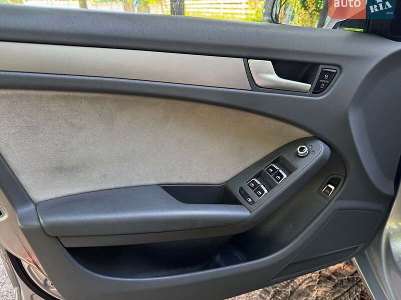 Универсал Audi A4 2014 в Киеве