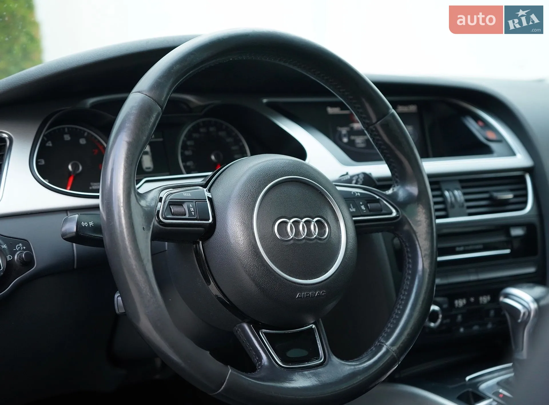 2015 Audi A4 - мініатюра 37