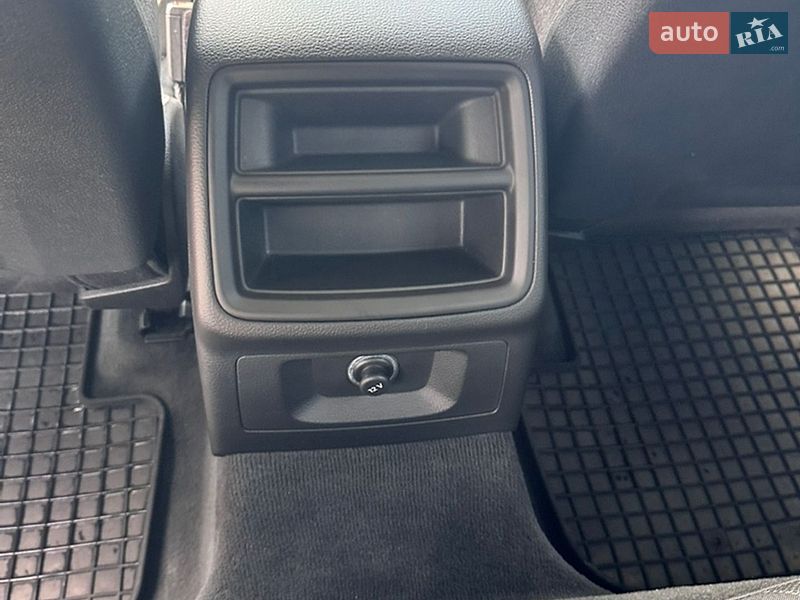 Універсал Audi A4 2017 в Шепетівці