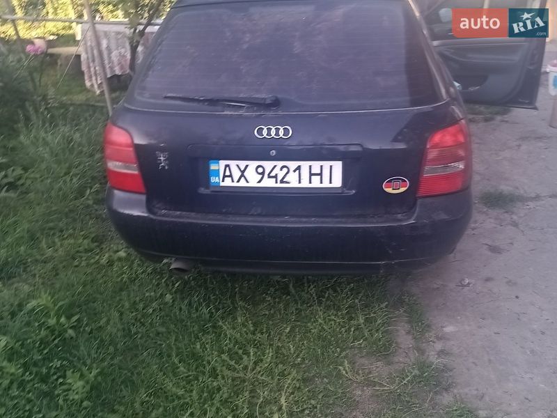 Универсал Audi A4 1999 в Киеве