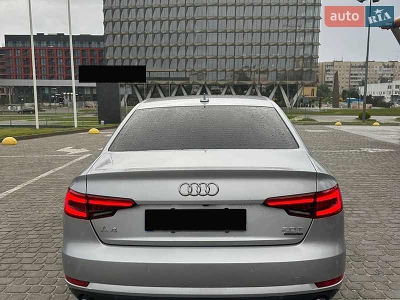 Седан Audi A4 2015 в Львові