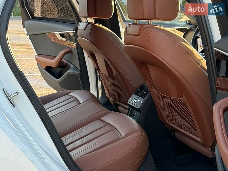 Седан Audi A4 2021 в Ивано-Франковске