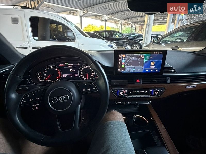 Седан Audi A4 2021 в Ивано-Франковске