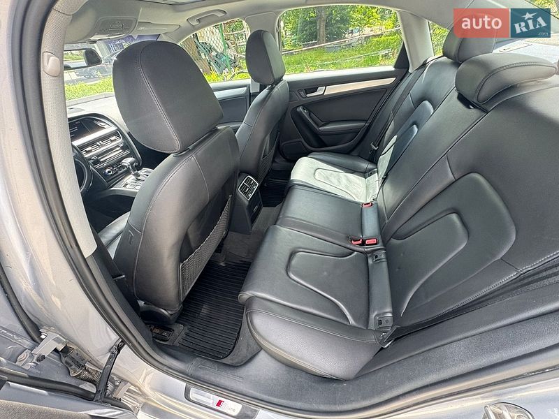Седан Audi A4 2016 в Івано-Франківську