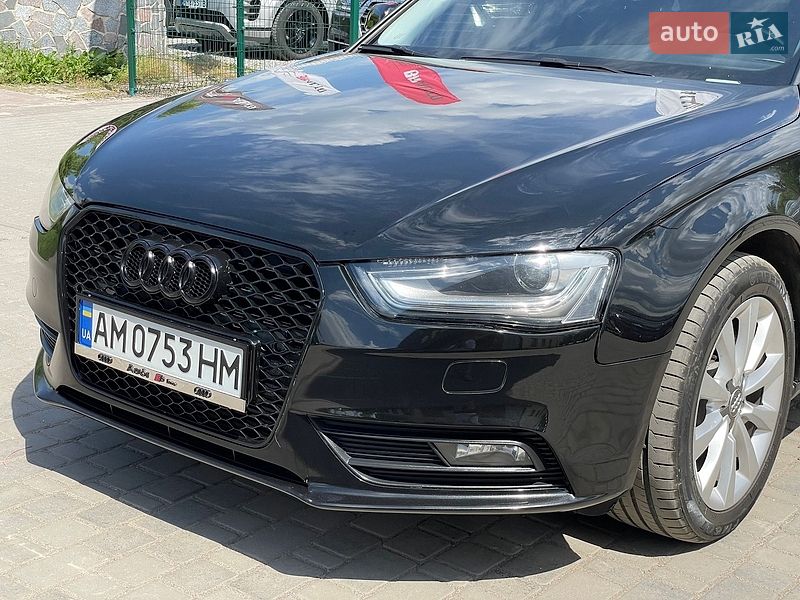 Седан Audi A4 2014 в Бердичеве