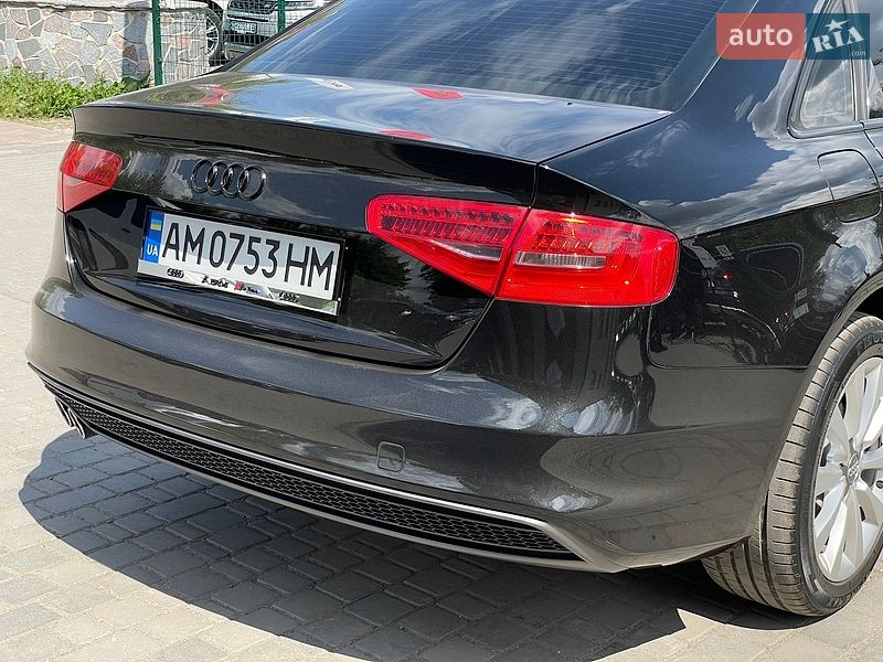 Седан Audi A4 2014 в Бердичеве