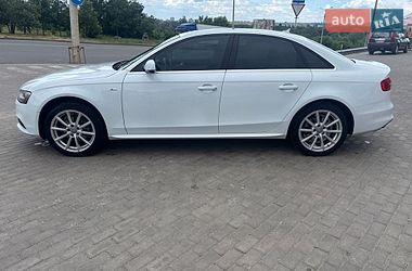 Седан Audi A4 2015 в Сумах