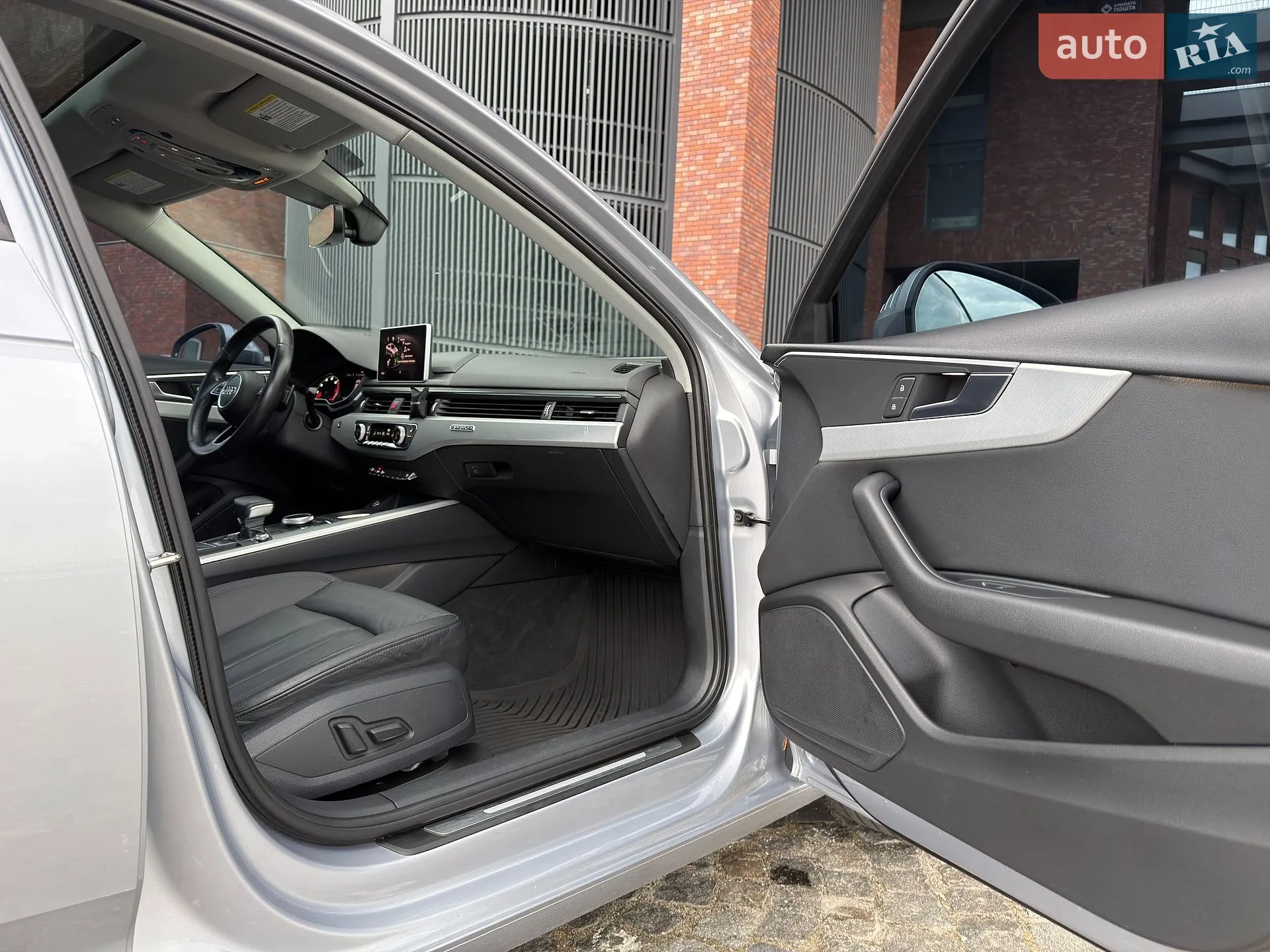 2016 Audi A4 - мініатюра 41