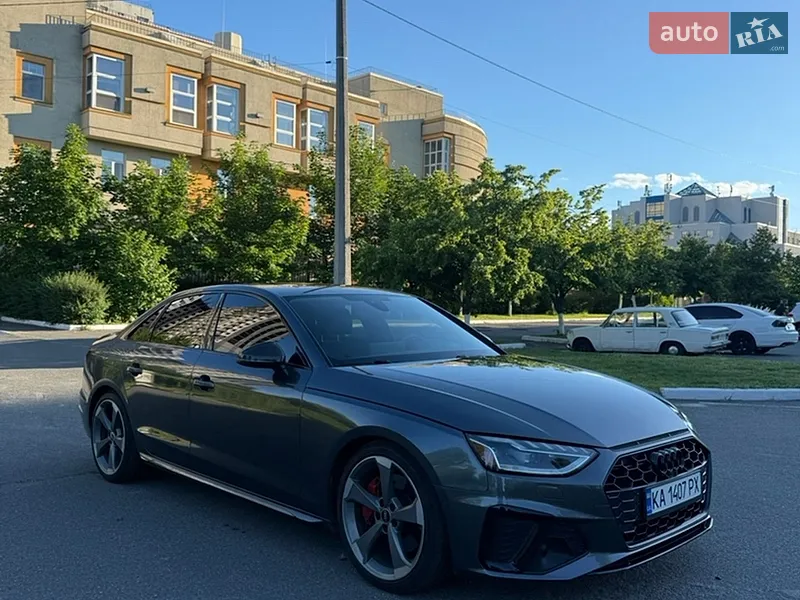 Audi A4 2020
