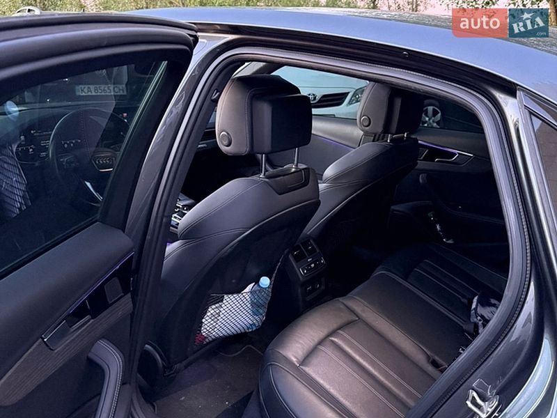 Седан Audi A4 2020 в Києві