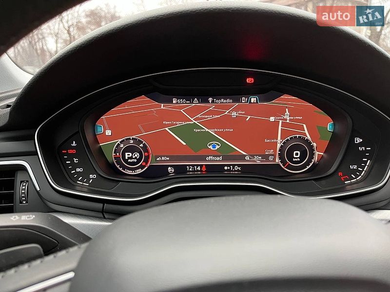 Седан Audi A4 2015 в Кам'янському
