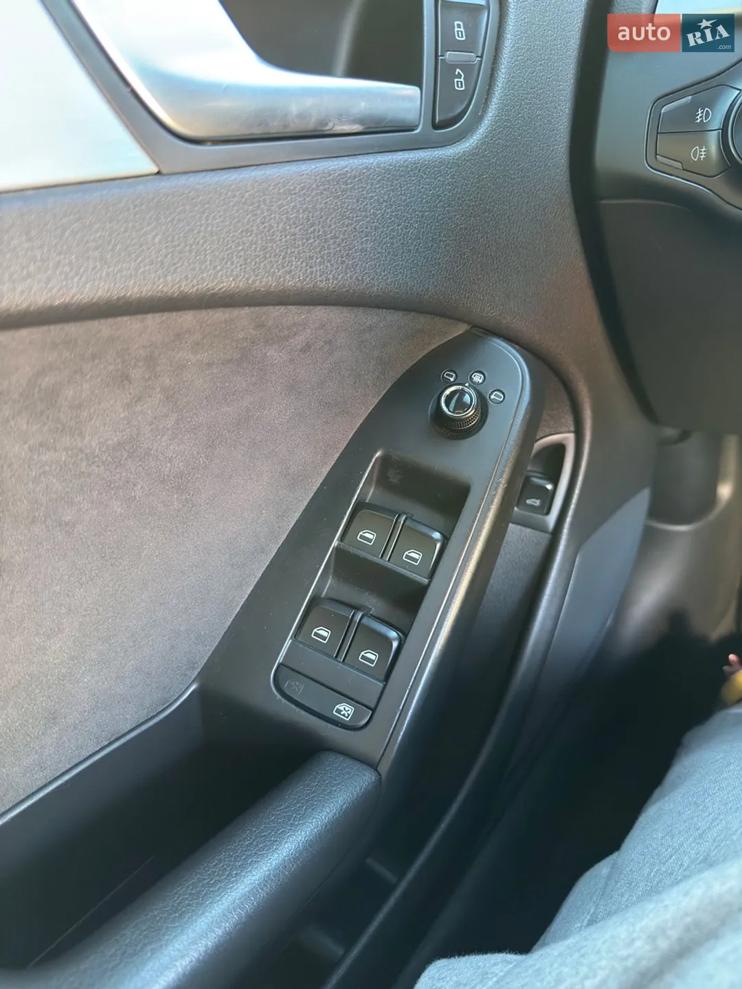 2011 Audi A4 - мініатюра 21