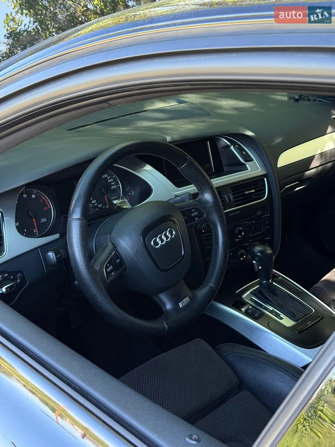 2011 Audi A4 - мініатюра 10