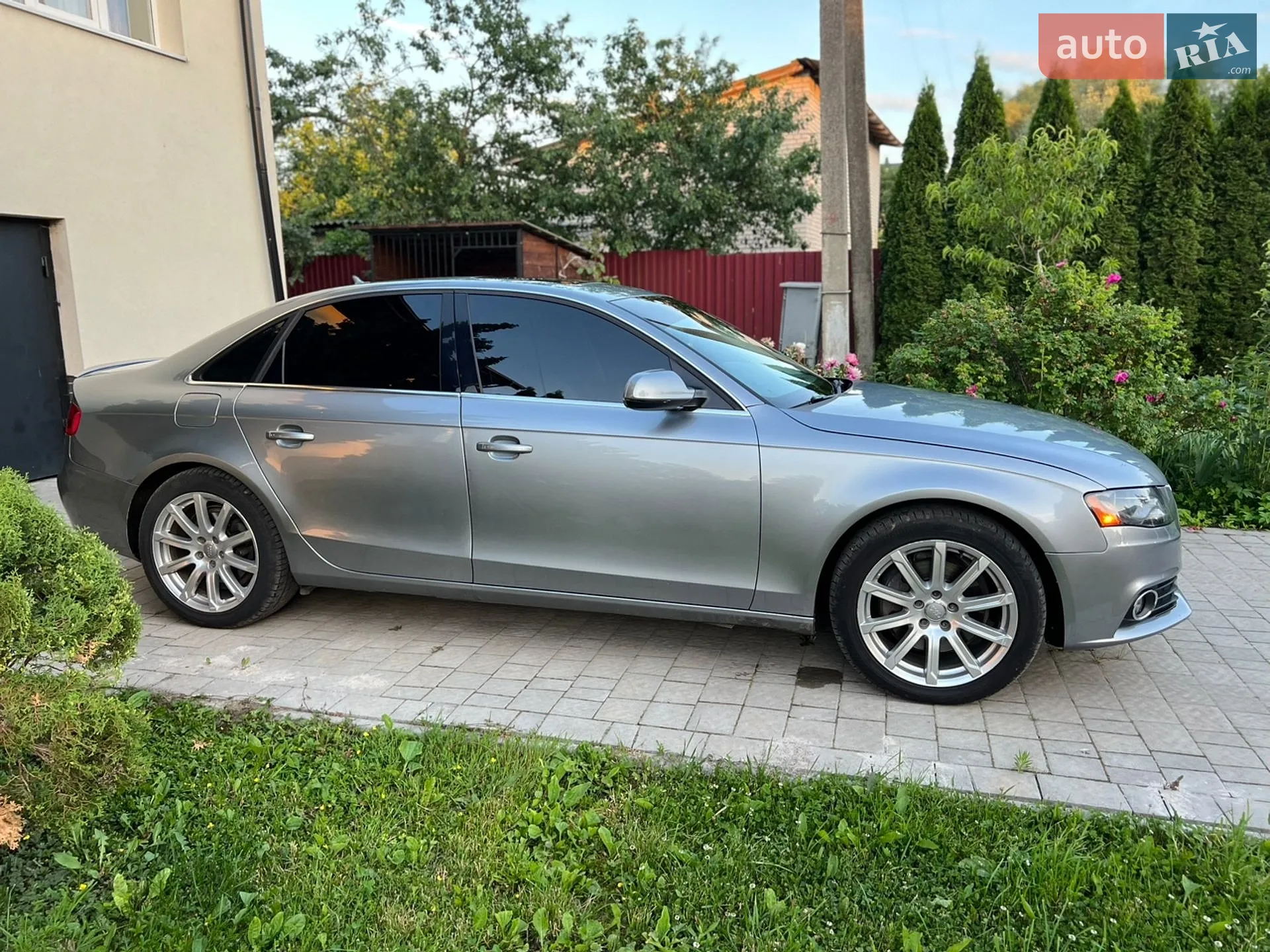 2010 Audi A4 - мініатюра 7