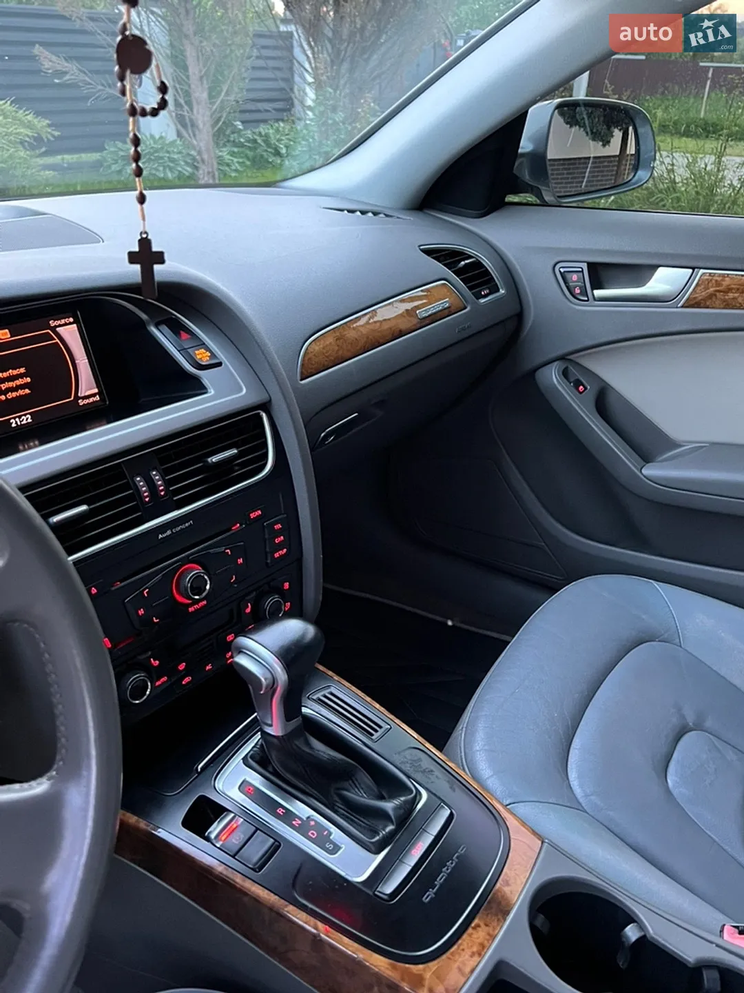 2010 Audi A4 - мініатюра 16
