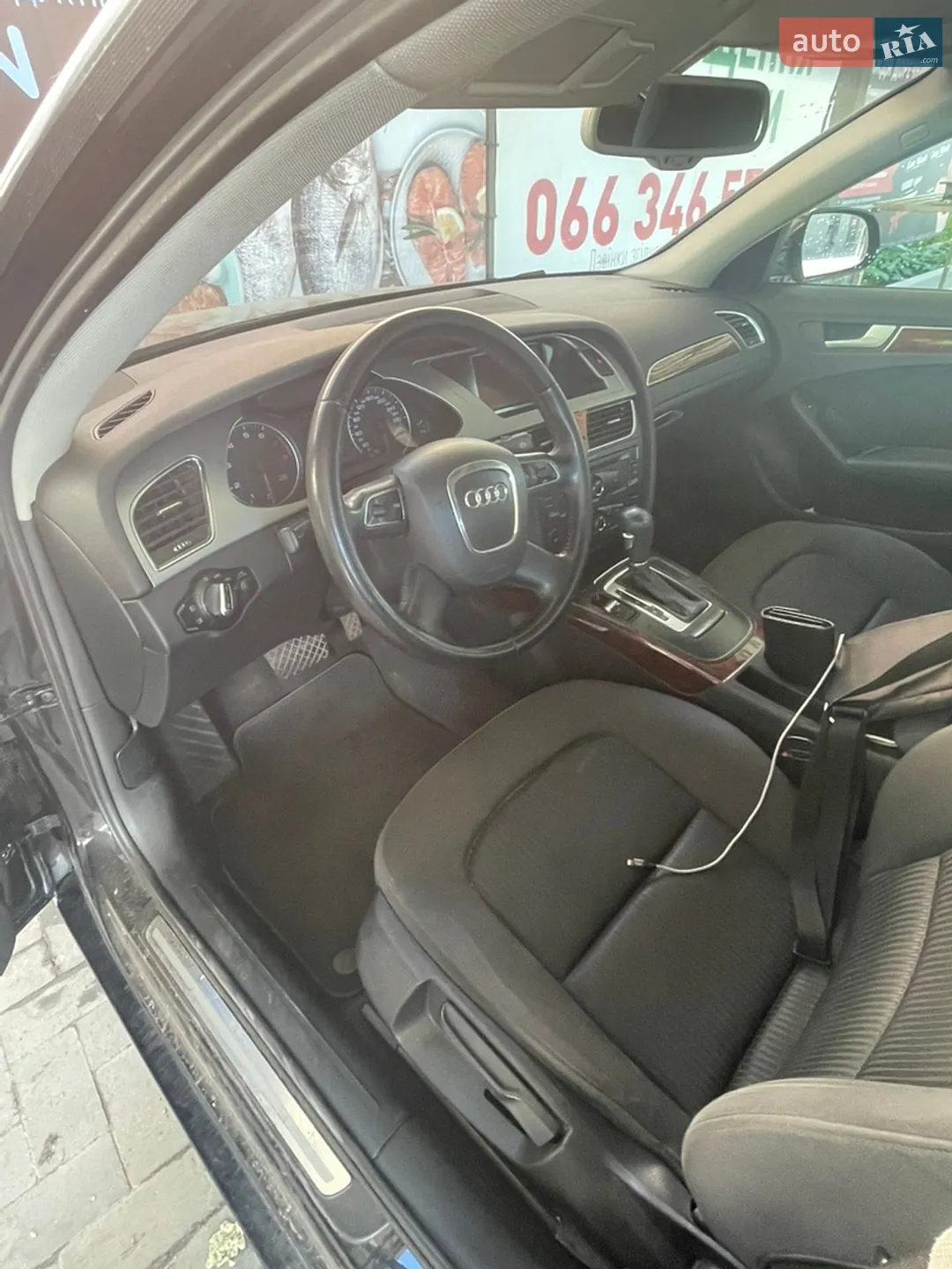 2010 Audi A4 - мініатюра 12