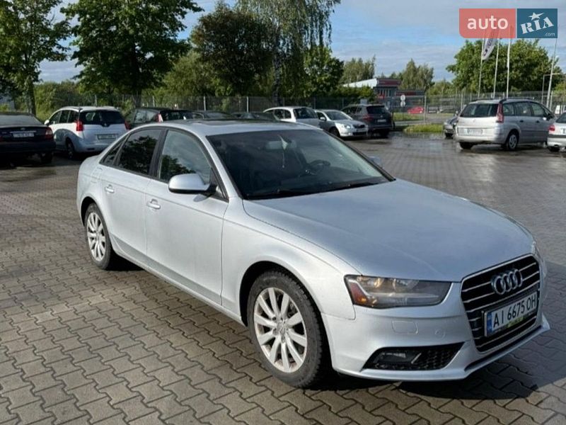 2012 Audi A4, VIN WAUAFAFLXDA158496:plate — фото 1 (autoria)