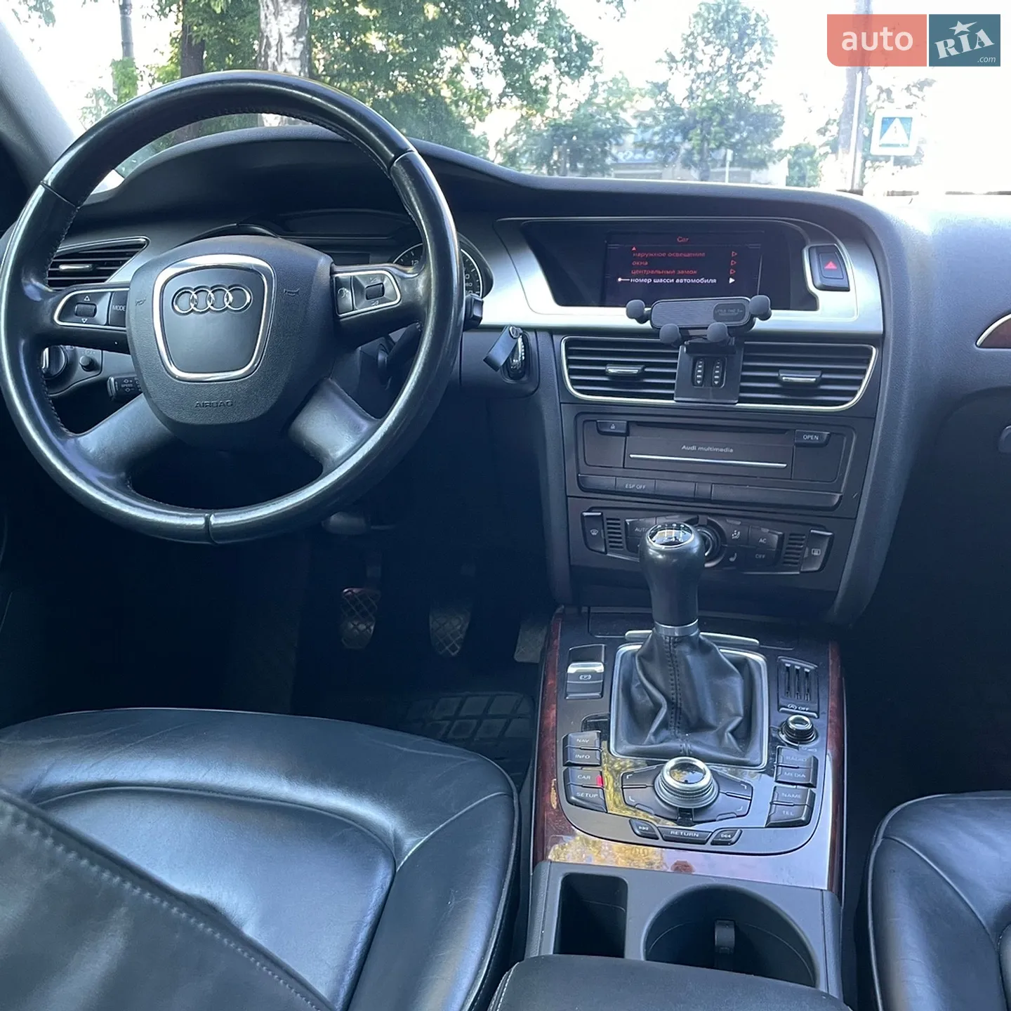 2010 Audi A4 - мініатюра 12